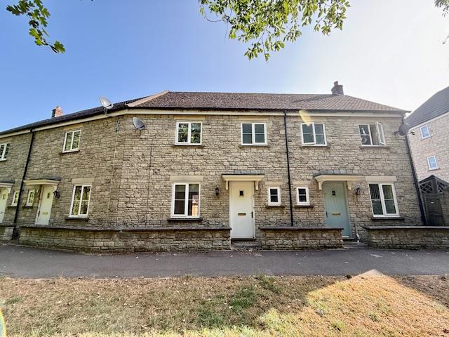 Caradon Walk, Redhouse, Swindon SN25